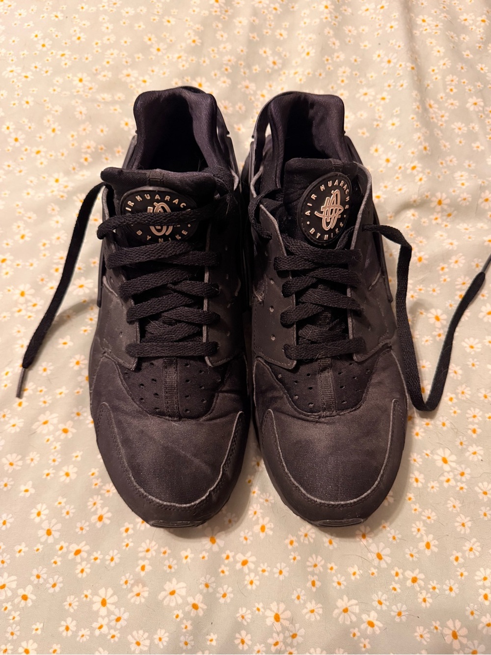 Nike Men's All-Black Low-Top Sneakers